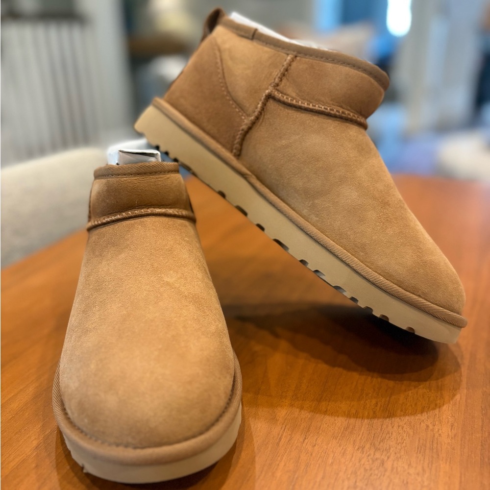UGG Women's Classic Ultra Mini
